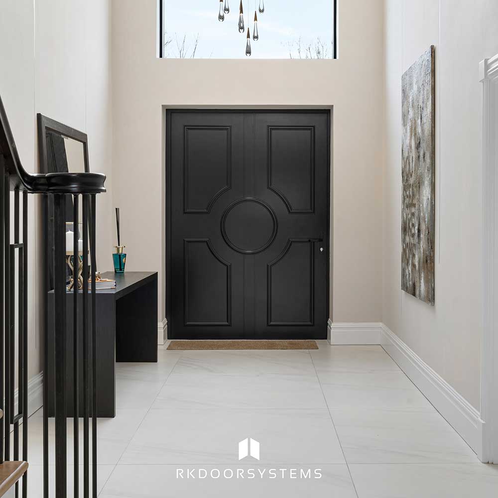 Interior view of a traditional aluminium entrance door from the hallway